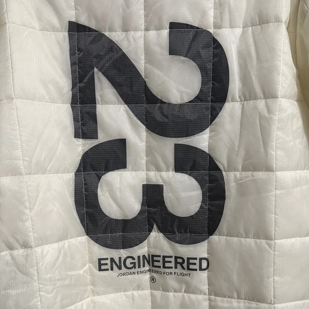 💙💖 Nike Jordan 23‎ Engineered White Puffer Jacket Parka Liner